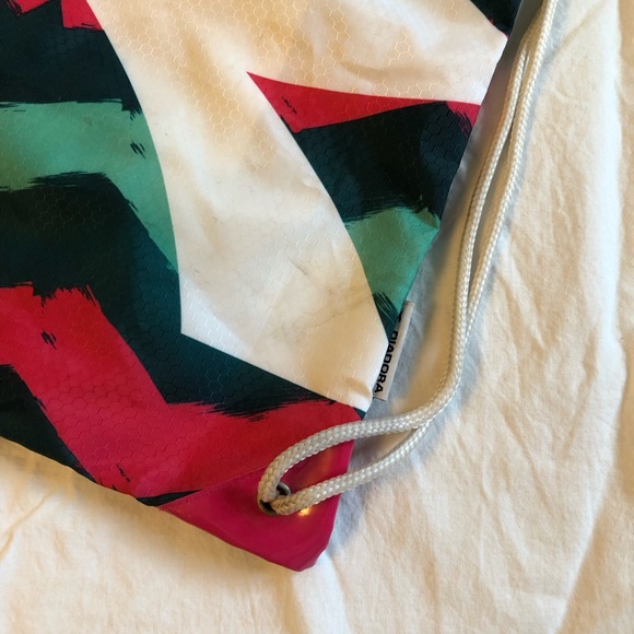 Diadora Sling String Bag - Picture 5 of 5